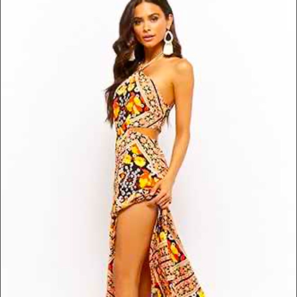 Forever 21 ornate boho print halter maxi dress size L